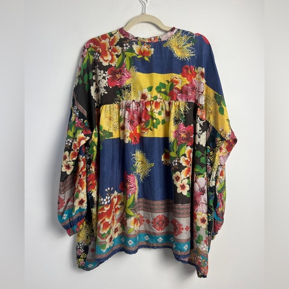 Johnny Was 100% Silk Bright Colorful Floral Print Bohemian Peasant Blouse Top L - Picture 4 of 12